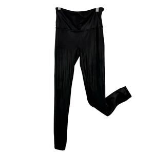 Spanx Faux Leather Leggings size Medium Black 30" Inseam 2437